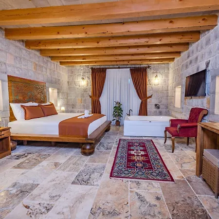 Gala Cave Cappadocia فندق غوريمِيه